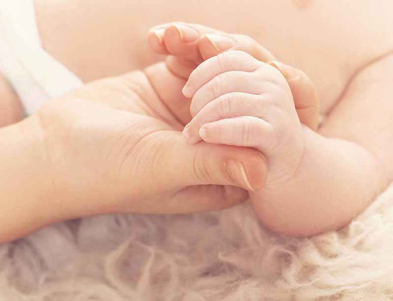 Mơ thấy sinh con là điềm gì? Giải mã chi tiết giấc mơ chuẩn xác
