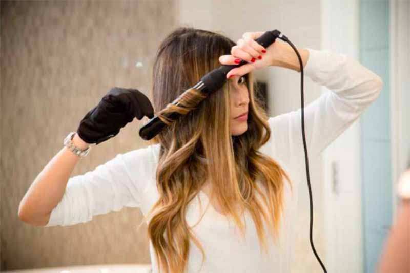 Mơ thấy uốn tóc là điềm gì? Giải mã giấc mơ mang ý nghĩa lạ