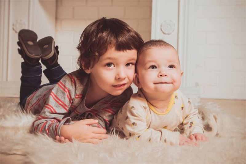Giải mã giấc mơ thấy anh trai: Dấu hiệu của tình thân hay điềm báo?